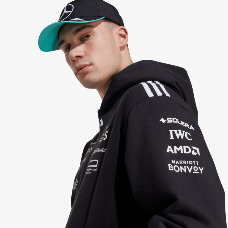 Hoodie officiel Mercedes-AMG Petronas F1 2025 – Noir
